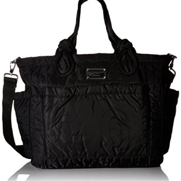 Marc Jacobs Black Quilted travel Tote Bag Overnight bag Crossbody strap - Picture 3 of 15